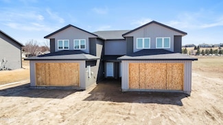 1710 Heart Ridge Loop SE, Mandan, ND 58554