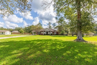 430 Bonura Rd N, Sour Lake, TX 77659