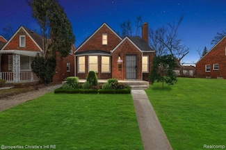 15789 Sorrento St, Detroit, MI 48227