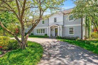 280 Old Farm Rd, Northfield, IL 60093