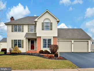 6 Cordell Dr, Stevens, PA 17578