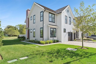 8 Magnolia Dr Unit 2A, Water Mill, NY 11976