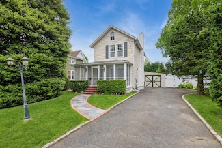 96 Carman Ave, Woodmere, NY 11598