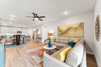 6804 Westview Dr Unit 2201, Houston, TX 77055