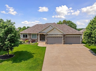 10815 Jersey Dr N, Brooklyn Park, MN 55445