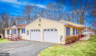 851 Locust Point Rd, Elkton, MD 21921