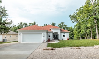 432 Cornett Branch Rd, Lake Ozark, MO 65049