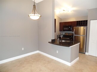 2820 N Oakland Forest Dr Unit 306, Oakland Park, FL 33309