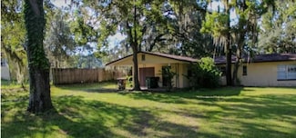 1410 NE 15th Place, Ocala, FL 34470
