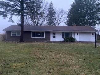 721 Whitlock Ave Unit 4, Aurora, IL 60506