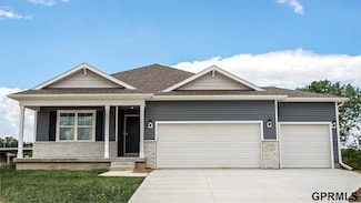 18368 Cary St, Omaha, NE 68136
