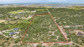 1502 Balderree Ln, Rockport, TX 78382