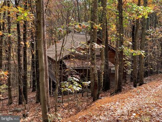 989 Falconwood Rd, Bloomery, WV 26817
