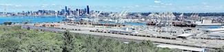 3218 SW Hinds St, Seattle, WA 98126