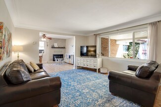735 Adams St NE, Albuquerque, NM 87110