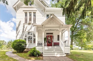 501 E Main St, Barnesville, OH 43713