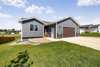 3317 Blackpowder Rd, Rapid City, SD 57703