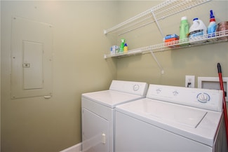90 Crowne Pointe Rd Unit 105, Dadeville, AL 36853