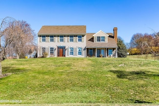 32 Horizon Dr, Danville, PA 17821