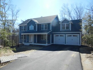 162 Lovers Ln, Auburn, NH 03032