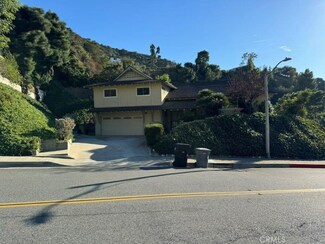 1900 Crestshire Dr, Glendale, CA 91208