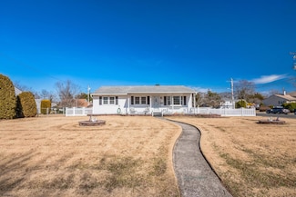 101 W Laurel Dr, Somers Point, NJ 08244