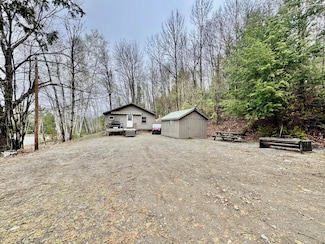 1429 Canada Rd, Moscow, ME 04920