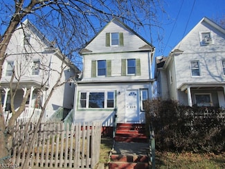 329 Berckman St, Plainfield, NJ 07062