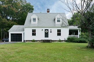 182 Main St, Holden, MA 01520