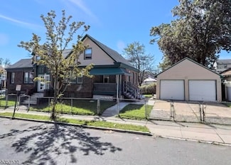 143 W Allen St, Irvington, NJ 07111