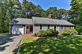 20 Woodstock Dr, Brewster, MA 02631