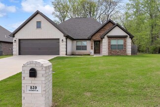 839 Elizabeth Ln, Jonesboro, AR 72405
