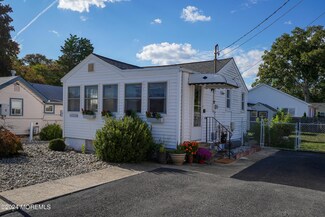 30 Buena Vista Dr, Brick, NJ 08723