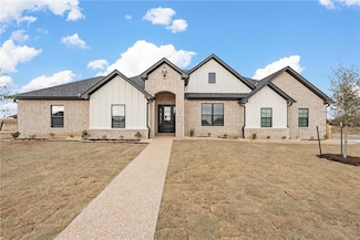 2101 Bankside Ln, Waco, TX 76655