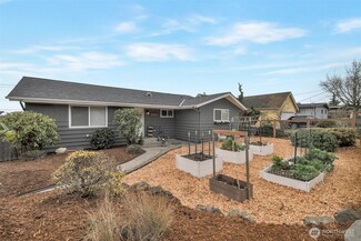4217 N Vassault St, Tacoma, WA 98407