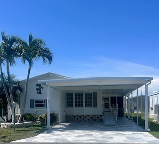 69 Turquoise Ave Unit 69-T, Naples, FL 34114