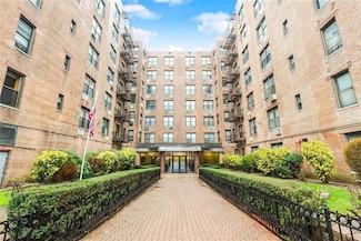 2546 E 13th St Unit D9, Brooklyn, NY 11235