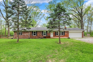 2920 N Buck Creek Rd, Greenfield, IN 46140