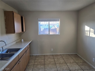 725 N 11th St Unit 4, Las Vegas, NV 89101