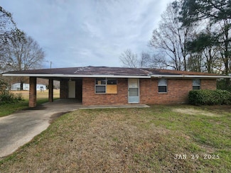 116 Beach St, Bude, MS 39630
