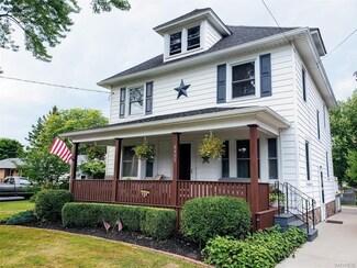 8453 East Ave, Gasport, NY 14067