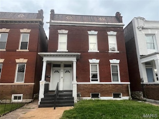 1208 N Euclid Ave, Saint Louis, MO 63113