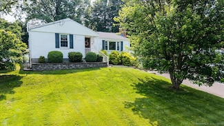 60 Davenport Rd, West Hartford, CT 06110