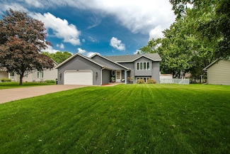 167 Green Briar Dr, Circle Pines, MN 55014