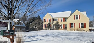 111 Brimful Dr, Phoenixville, PA 19460