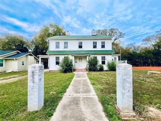 308 Elm St, Lancaster, SC 29720