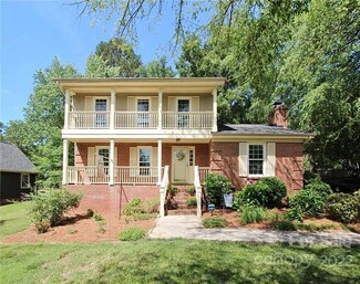 11218 Winding Way Rd, Charlotte, NC 28226