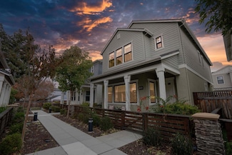 184 Athena Ct, Mountain View, CA 94043