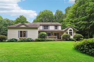 11880 Wellesley Ln, Chardon, OH 44024