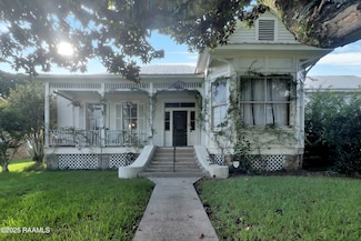 235 Duperier Ave, New Iberia, LA 70563